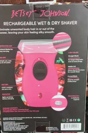 Betsey Johnson 849525110227 Pink Rechargeable Wet And Dry Shaver Razor New Water Resistant Nib #2 Betsey Johnson 849525110227 Pink Rechargeable Wet And Dry Shaver Razor New Water Resistant Nib #2