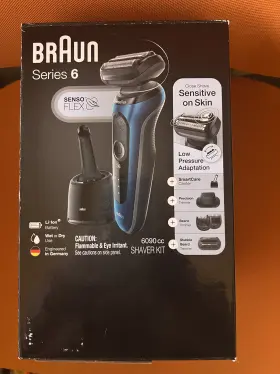 Braun 069055128978 Series 6 6090cc Electric Trimmer Shaver Kit With Smartcare Center Brand New Braun 069055128978 Series 6 6090cc Electric Trimmer Shaver Kit With Smartcare Center Brand New
