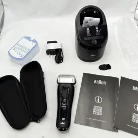Braun 069055138434 Series 8 8560cc Wet And Dry Electric Razor