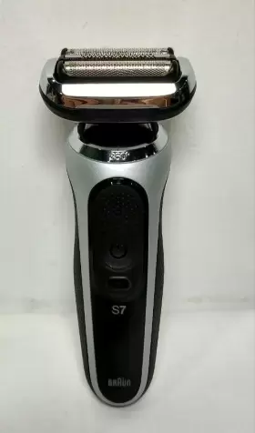 7032cs Braun 069055141304 Series 7 Flex Electric Razor #2