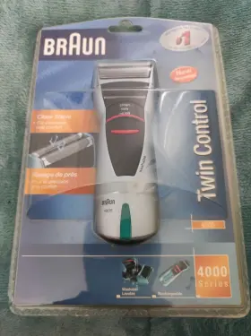 4605 Braun 069055831137 Twin Control Rechargeable Mens Electric Shaver 4000 Series -new