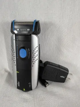 5494 Braun 5000 Series Electric Shaver With Charger