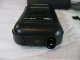 5556u Braun Vtg Rechargeable Shaver 2505 With Manuals Works Plugged In - Needs Bat #3