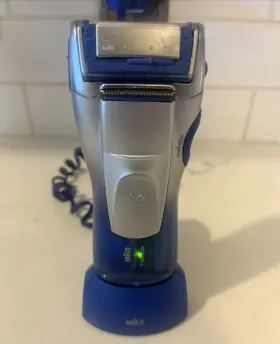 5710 Braun Freeglider Shaver Electric Razor Trimmer With Charger Tested Working