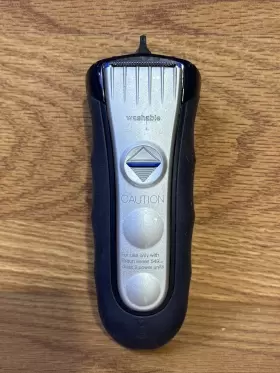 5779 Braun Blue Series 3 Shaver Cord Cordless Rechargeable Electric 3.5 V 549 #2 5779 Braun Blue Series 3 Shaver Cord Cordless Rechargeable Electric 3.5 V 549 #2