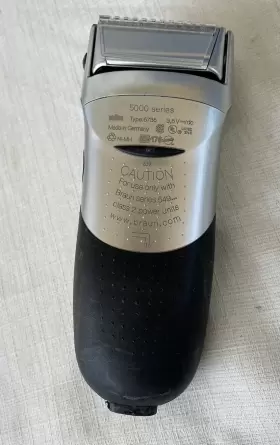5735 Braun 5790 5000 Series Contour Rechargeable Shaver Clean And Charge Base #3
