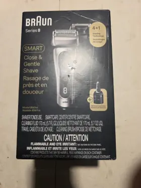 Braun 690551384416 Series 8 Smart 4 1 Shaving Kit With Smart-care Center 8567cc