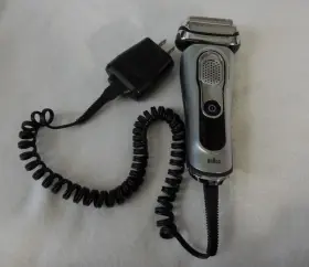 9260s Braun Wet Dry Series 9 Electric Shaver With Original Adapter 9260s Braun Wet Dry Series 9 Electric Shaver With Original Adapter