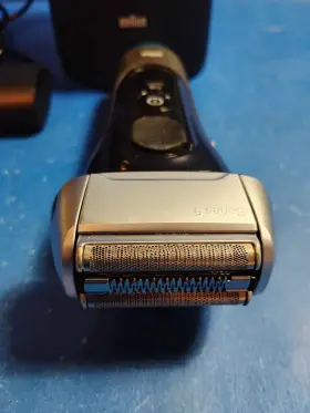 B966443 Braun Series 5 Type 5769 Razor And Cleaning Center S5 Tested Free Shipping #3