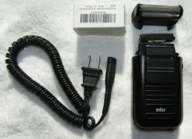 Br-383 Braun # 5428 Shaver And Extra Head Foil