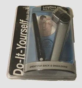 3030 Clio Men Waterproof Longneck Body Face Back Shoulders Shaver Vintage Unopened 3030 Clio Men Waterproof Longneck Body Face Back Shoulders Shaver Vintage Unopened