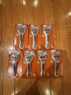 Gillette 490243037843 7x Shaving Razor Fusion 5