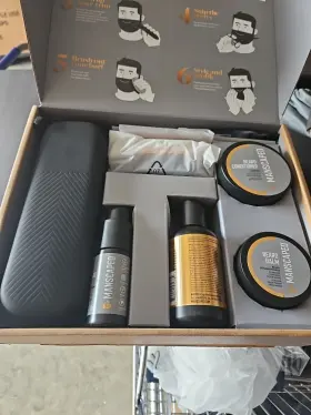 Manscaped 810040572807 The Beard Hedger Pro Kit-09
