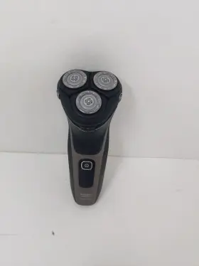 S3242 Norelco 075020106919 Philips Caretouch Electric Shaver Wet/dry Pop-up Trimmer S3242/90
