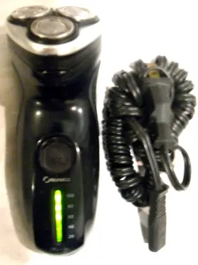 5841xl Norelco Electric Shaver With Cord And Case