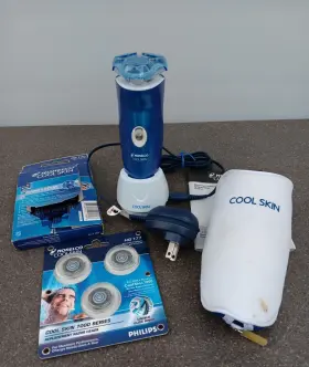 7735x Norelco Read Philis Cool Skin / With Extra Blades. Free Shipping