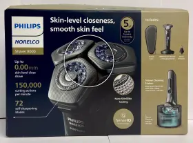 3640860 Norelco 8000 Philips Shaver Electric Wet And Dry With Senseiq S8696/86