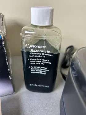 Erc-100 Norelco Razormate Electrosonic Razor Head Cleaner With Cleaning Solution #3