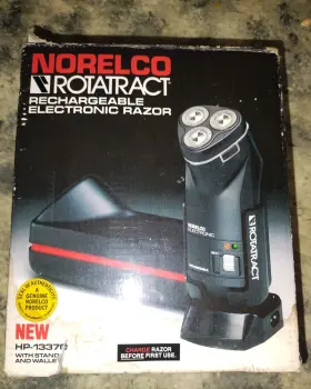 Hp-1337c Norelco Rotatract Electronic Rechargeable Razor Hp 1337c With Case See Descrip