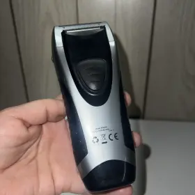 50043 Optimus Curve Rechargeable Triple Wet/dry Mens Shaver Black/silver