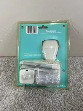 Panasonic 037988601592 Es 178 Wc Wet/dry 2-blade Womens Electric Shaver Rechargeable #3