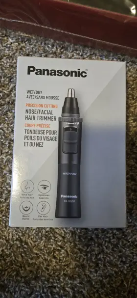 Er-gn30-h Panasonic Ear Nose And Facial Hair Trimmer Wet/dry