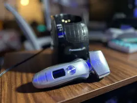 Es-lt71 Panasonic Wet Dry Wireless Electric Razor With Charging/cleaning Dock