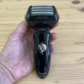Es-lv81 Panasonic Mens Black 5-blade Multi-flex Pivoting Wet And Dry Head Shaver