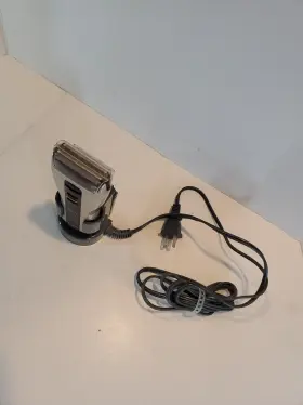 Es4012 Panasonic Rechargeable Cordless Shaver And Charger Works #2