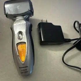 Es8249 Panasonic Arc-4 Rechargeable Electric Shaver Works Great Es8249 Panasonic Arc-4 Rechargeable Electric Shaver Works Great