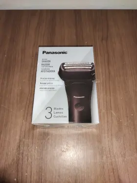 Es-lt2b-k Panasonic Es-lt2b Lamdash 3-blade Basic Mens Shaver Ac100-240v