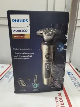 S9000 Philips 6968 Norelco Prestige Shaver With Qi Charging And Clean Base