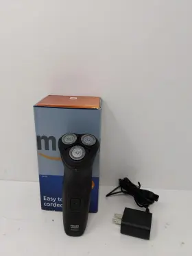 S1016 Philips Norelco 075020106940 Shaver 1100 With Comfort Cut Blades And 4d Flex Heads S1016/90 S1016 Philips Norelco 075020106940 Shaver 1100 With Comfort Cut Blades And 4d Flex Heads S1016/90