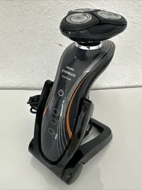 1160x Philips Norelco 1160 Sensotouch Rechargeable Electric Shaver #3