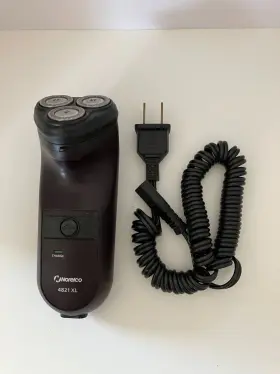 4821-xl Philips Norelco 4821 Xl Rechargeable Cordless Electric Shaver- Works