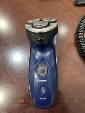 5601x Philips Norelco 5602xrechargeable Mens Electric Shaver #2