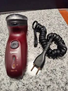 5821xl Philips Norelco Mens Rotary Head Electric Shaver With Power Cord. Tested