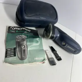 5861xl Philips Norelco Reflex Action Electric Shaver With Case And Manual Untested