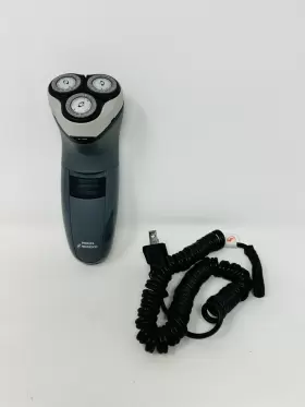 6900lc Philips Norelco Dry Close Cut Float Mens Corded Power Razor With Cord 6900lc Philips Norelco Dry Close Cut Float Mens Corded Power Razor With Cord