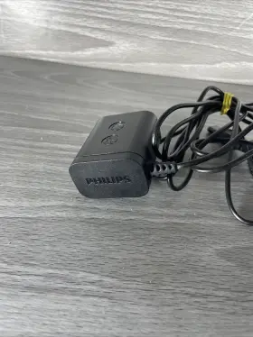 7120x Philips Norelco Shaver With Chargers #2 7120x Philips Norelco Shaver With Chargers #2