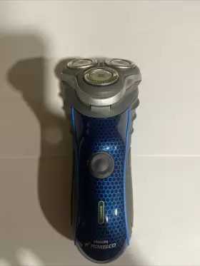 7140xl Philips Norelco Cordless Electrical Charging Razor With Bag And Charger #3