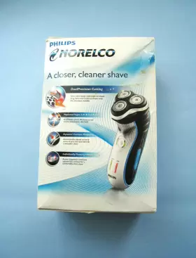 7363 Philips Norelco Razor Rechargable Corded And Cordless Washable #3
