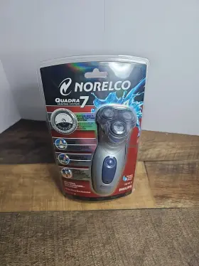 7616 Philips Norelco Quadra 7 Shaver X New