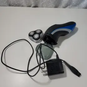 At810 Philips Norelco At810/41 4100 Aquatec Cordless Rechargeable Electric Shaver Used