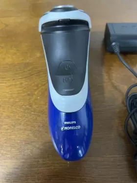 Pt720 Philips Norelco Power Touch Cordless Rechargeable Mens Electric Shaver #2