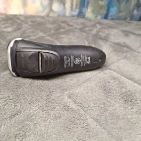 Pt735 Philips Norelco Rechargeable Mens Electric Shaver #3 Pt735 Philips Norelco Rechargeable Mens Electric Shaver #3
