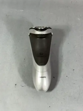 Pt830 Philips Norelco Shaver Rechargeable Cordless Tested Works