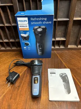S3134-84 Philips Norelco Series 3000 Rechargeable Wet/dry Electric Shaver Modern S3134