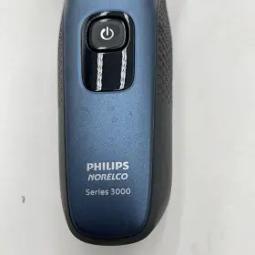 S3134 Philips Norelco Phillips Series 3000 Rechargeable Electric Shaver No Charger Works #3