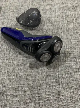 S5074 Philips Norelco Series 5000 Wet Dry Cordless Rechargeable No Charger Works #3 S5074 Philips Norelco Series 5000 Wet Dry Cordless Rechargeable No Charger Works #3